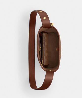 ブリーカー バケット バッグ 21・シグネチャー キャンバス | COACH